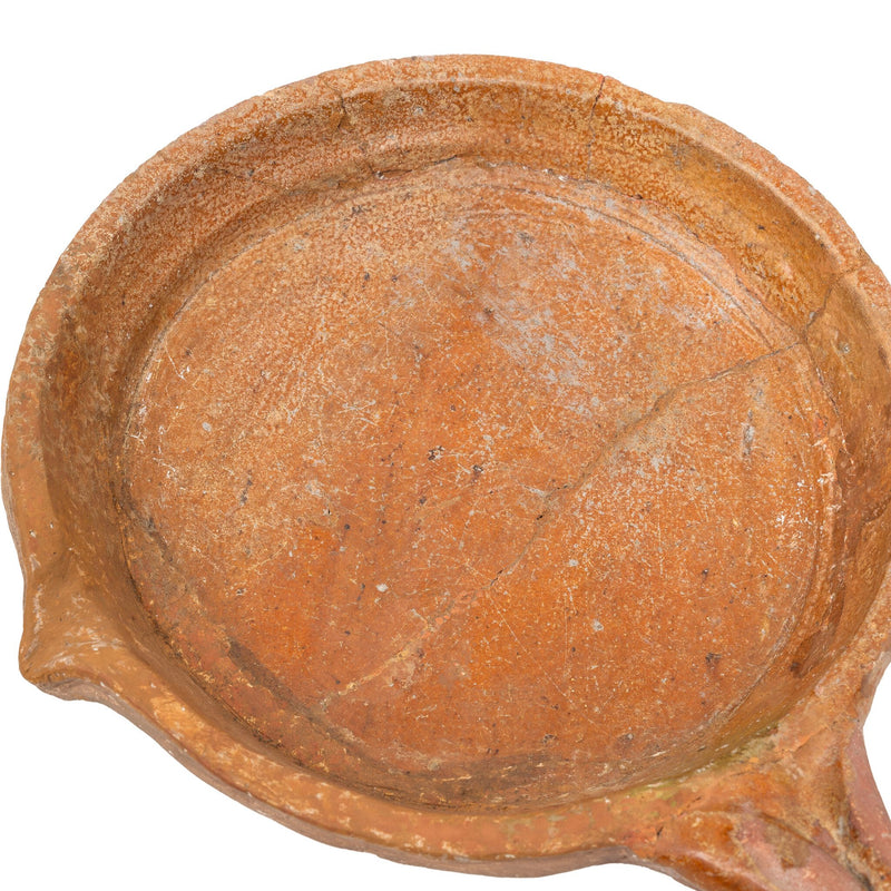 Kleine steelpan van roodbakkend aardewerk, 12e-18e eeuw-zoom-