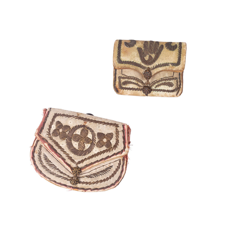 Twee witte leren portemonnees-zoom-