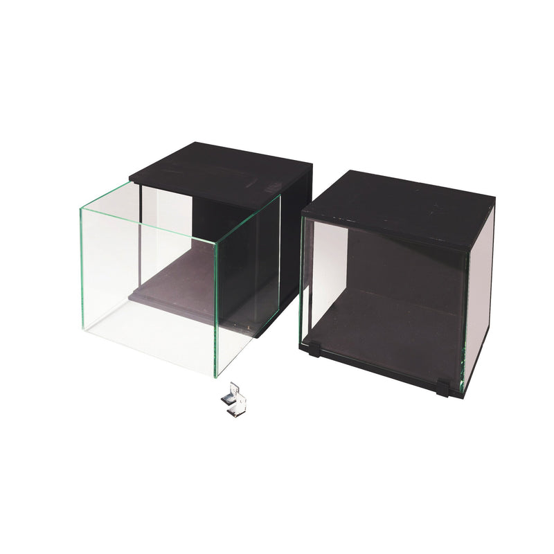 Twee hangvitrines, 21e eeuw-zoom-