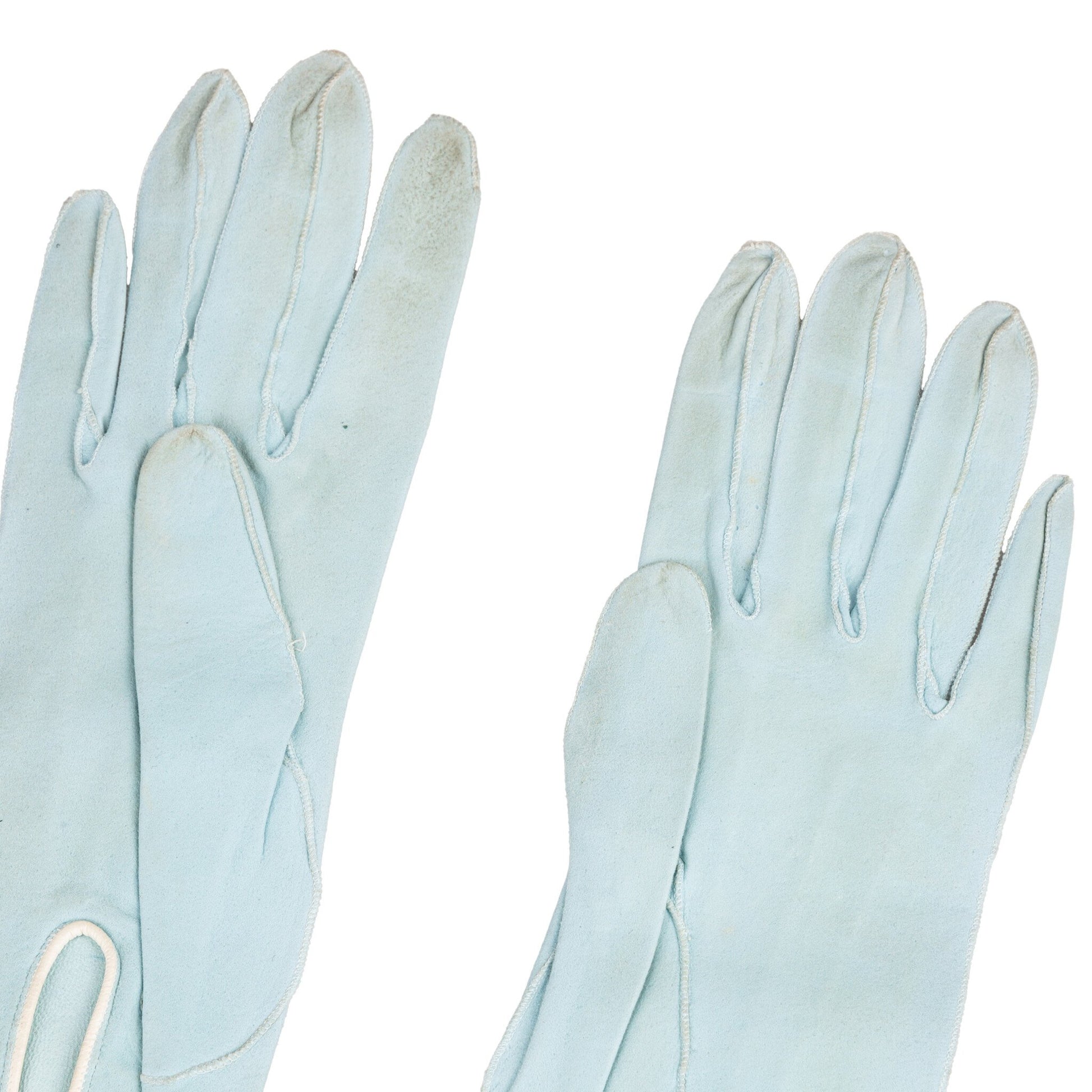 Drie paar suède avondhandschoenen, 20e eeuw-7