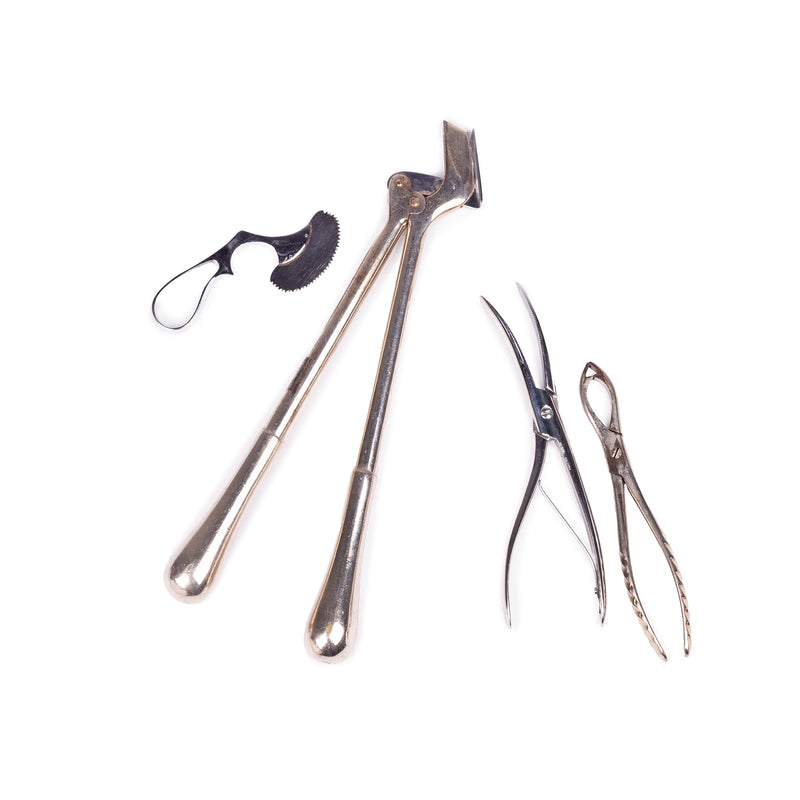 Antieke orthopedische apparatuur, begin 20e eeuw-zoom-