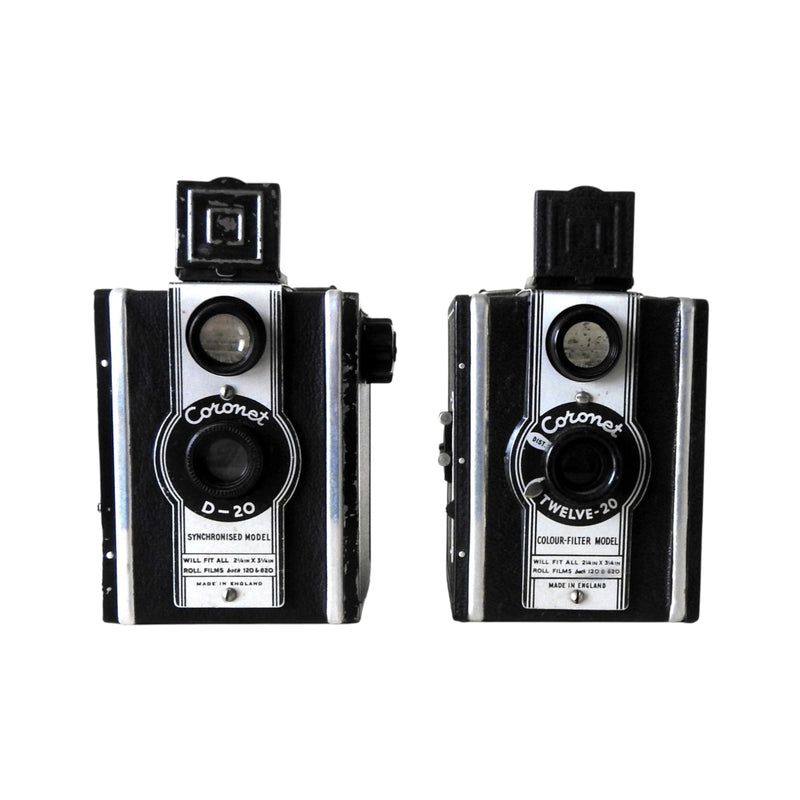 Twee Coronet camera's, 20e eeuw-zoom-